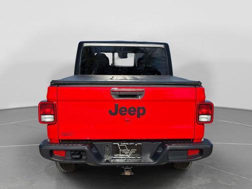 Firecracker Red Clearcoat 2024 Jeep Gladiator Sport S
