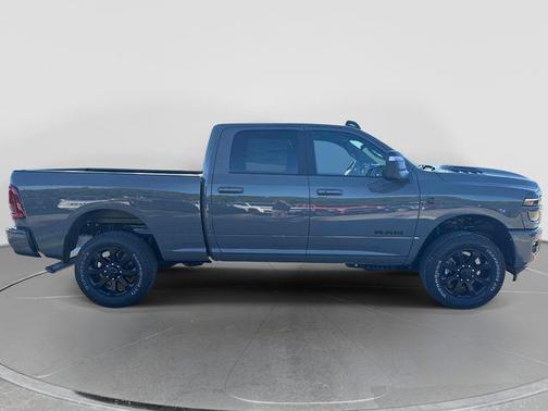 Ceramic Gray Clearcoat 2026 RAM 2500 Laramie Crew Cab 4x4 6'4' Box