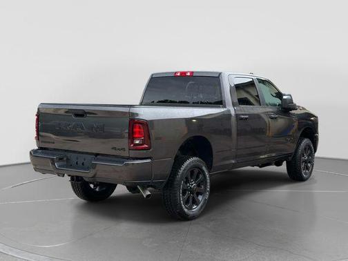Granite Crystal Metallic Clearcoat 2026 RAM 2500 Big Horn Crew Cab 4x4 6'4' Box