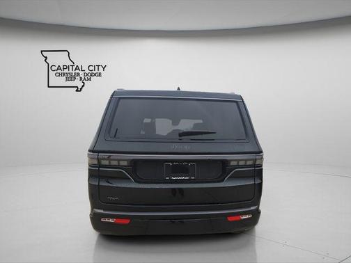 2026 Jeep Grand Wagoneer Limited Altitude 4x4