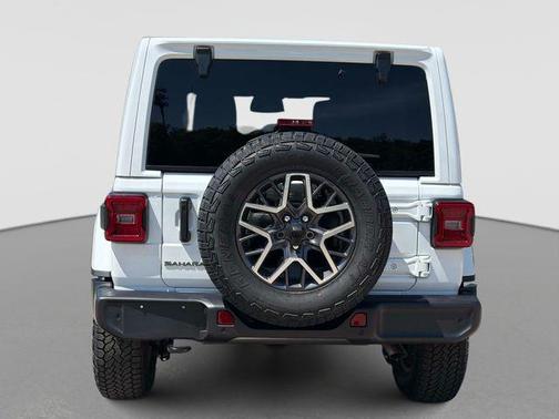 Bright White Clearcoat 2026 Jeep Wrangler 4-Door Sahara 4x4