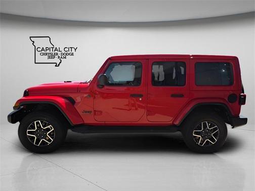 2025 Jeep Wrangler 4-Door Sahara 4x4