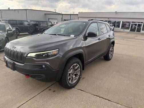 2022 Jeep Cherokee Trailhawk