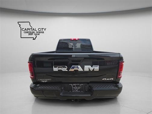 2025 RAM 2500 Big Horn Crew Cab 4x4 6'4' Box