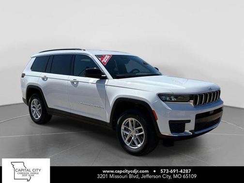 Bright White Clearcoat 2025 Jeep Grand Cherokee L Laredo