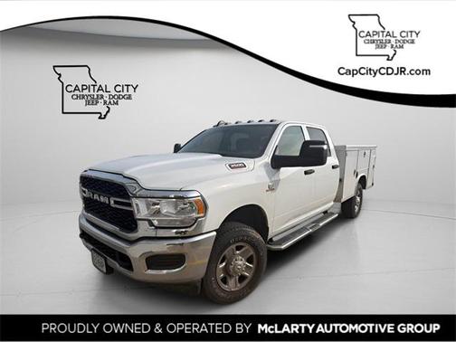 2024 RAM 3500 Tradesman Crew Cab 4x4 8' Box