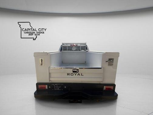 2024 RAM 3500 Tradesman Crew Cab 4x4 8' Box