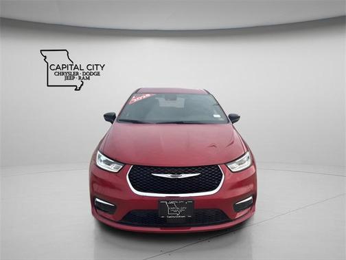 2026 Chrysler Pacifica L