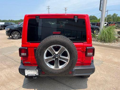 Firecracker Red Clearcoat 2021 Jeep Wrangler Unlimited Sahara