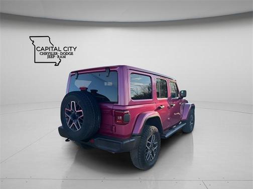 2024 Jeep Wrangler 4-Door Sahara 4x4