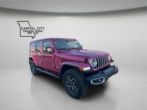 2024 Jeep Wrangler 4-Door Sahara 4x4