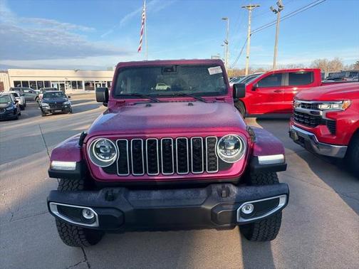 2024 Jeep Wrangler 4-Door Sahara 4x4