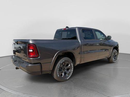 Granite Crystal Metallic Clearcoat 2026 RAM 1500 Big Horn/Lone Star