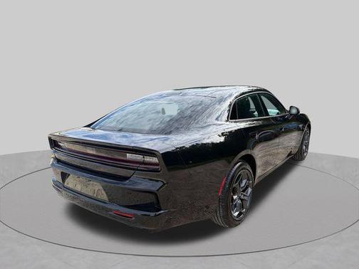 Diamond Black Crystal Pearlcoat 2026 Dodge Charger R/T