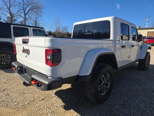 2026 Jeep Gladiator Mojave 4x4