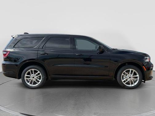 DB Black Crystal Clearcoat 2026 Dodge Durango GT AWD