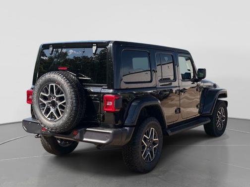 Black Clearcoat 2026 Jeep Wrangler 4-Door Sahara 4x4