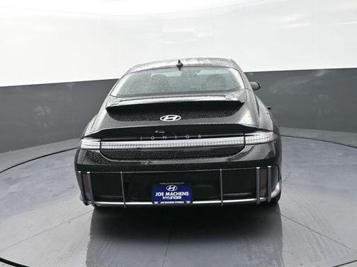 Onyx Black 2025 Hyundai IONIQ 6 SE