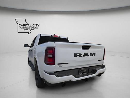 Bright White Clearcoat 2026 RAM 1500 Big Horn/Lone Star