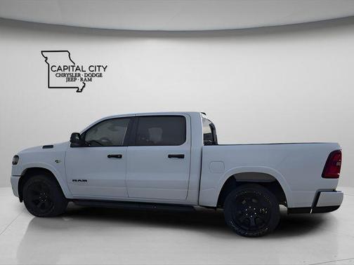 Bright White Clearcoat 2026 RAM 1500 Big Horn/Lone Star