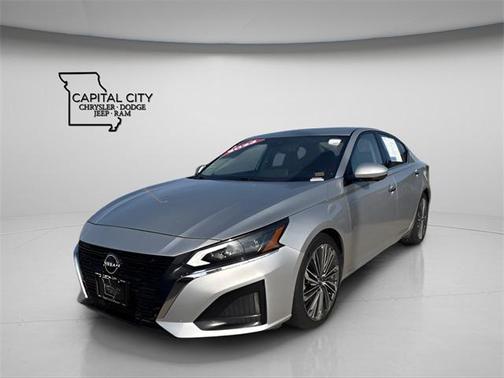 2023 Nissan Altima 2.5 SL