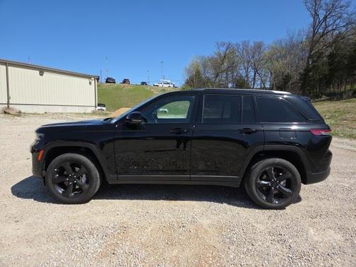 2025 Jeep Grand Cherokee Limited X