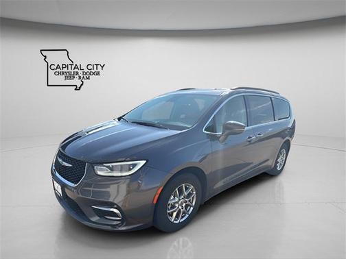 2021 Chrysler Pacifica Touring