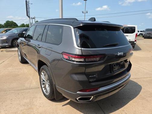 2025 Jeep Grand Cherokee L Summit