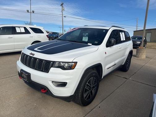 2020 Jeep Grand Cherokee Trailhawk