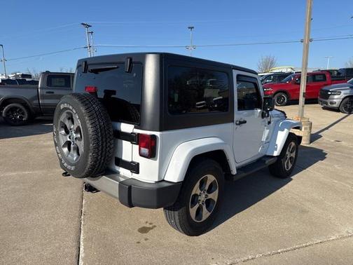 2018 Jeep Wrangler JK Sahara