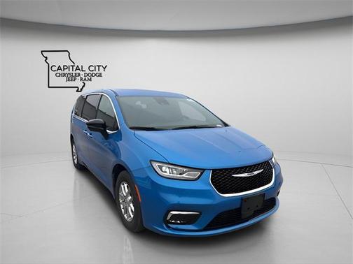 2026 Chrysler Pacifica L