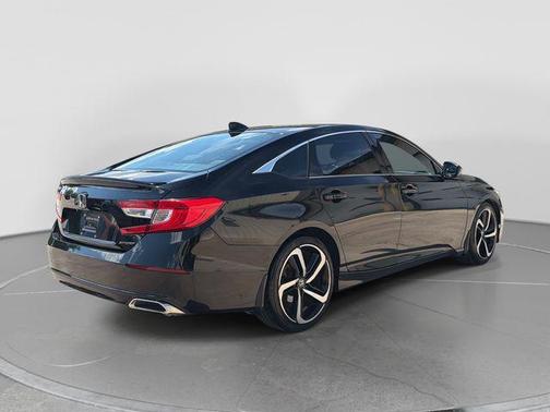 Crystal Black Pearl 2018 Honda Accord Sport