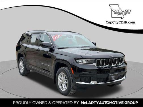 Diamond Black Crystal Pearlcoat 2026 Jeep Grand Cherokee L Laredo