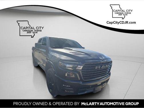 Diamond Black Crystal Pearlcoat 2026 RAM 1500 Laramie