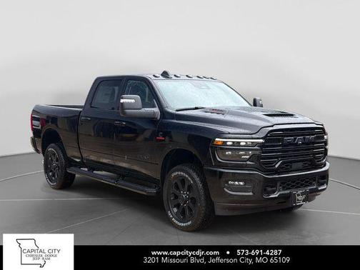 Diamond Black Crystal Pearlcoat 2026 RAM 2500 Laramie Crew Cab 4x4 6'4' Box