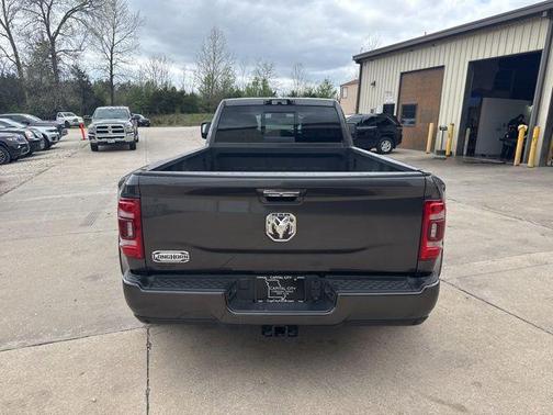 Granite Crystal Metallic Clearcoat 2024 RAM 3500 Longhorn