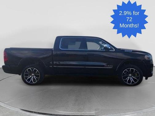 Diamond Black Crystal Pearlcoat 2026 RAM 1500 ST