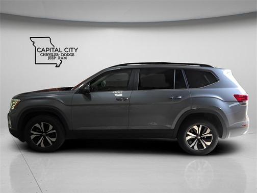 2024 Volkswagen Atlas 2.0T SE