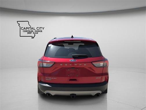 2022 Ford Escape Titanium