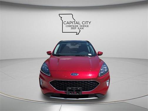2022 Ford Escape Titanium