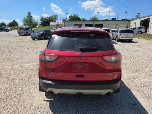 2022 Ford Escape Titanium