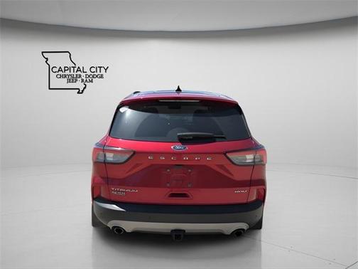 2022 Ford Escape Titanium
