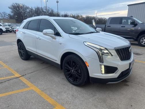 2020 Cadillac XT5 Premium Luxury