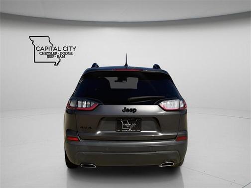 2020 Jeep Cherokee Altitude