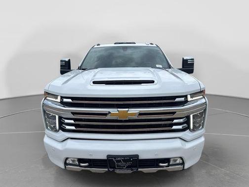 Summit White 2022 Chevrolet Silverado 3500 High Country