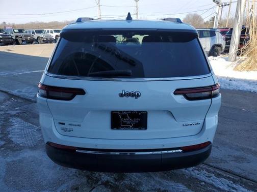 2022 Jeep Grand Cherokee L Limited