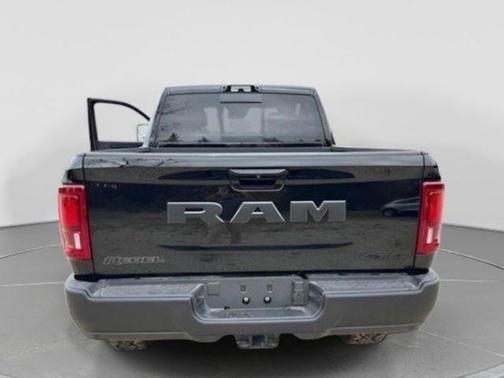Diamond Black Crystal Pearlcoat 2026 RAM 2500 Power Wagon