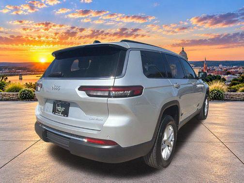 Silver Zynith 2025 Jeep Grand Cherokee L Laredo