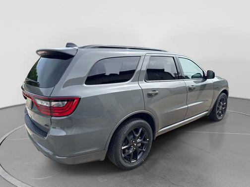 Destroyer Gray Clearcoat 2026 Dodge Durango GT HEMI V8 AWD