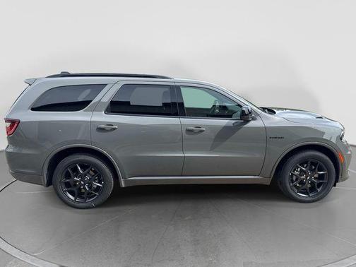 Destroyer Gray Clearcoat 2026 Dodge Durango GT HEMI V8 AWD